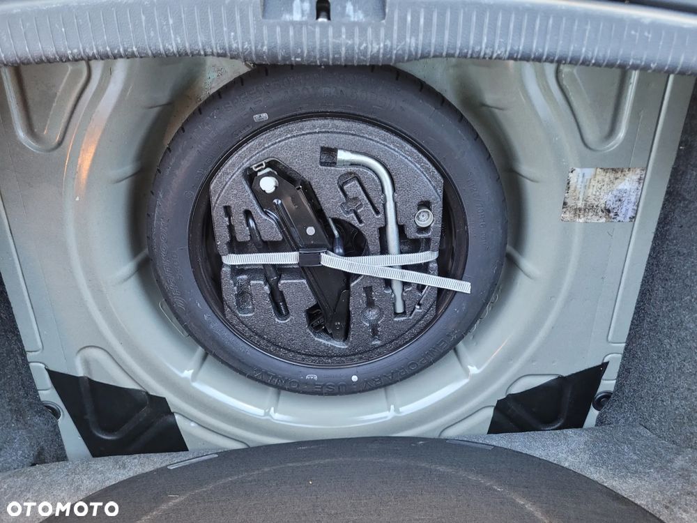 Volkswagen Golf 1.4 TSI Style - 24