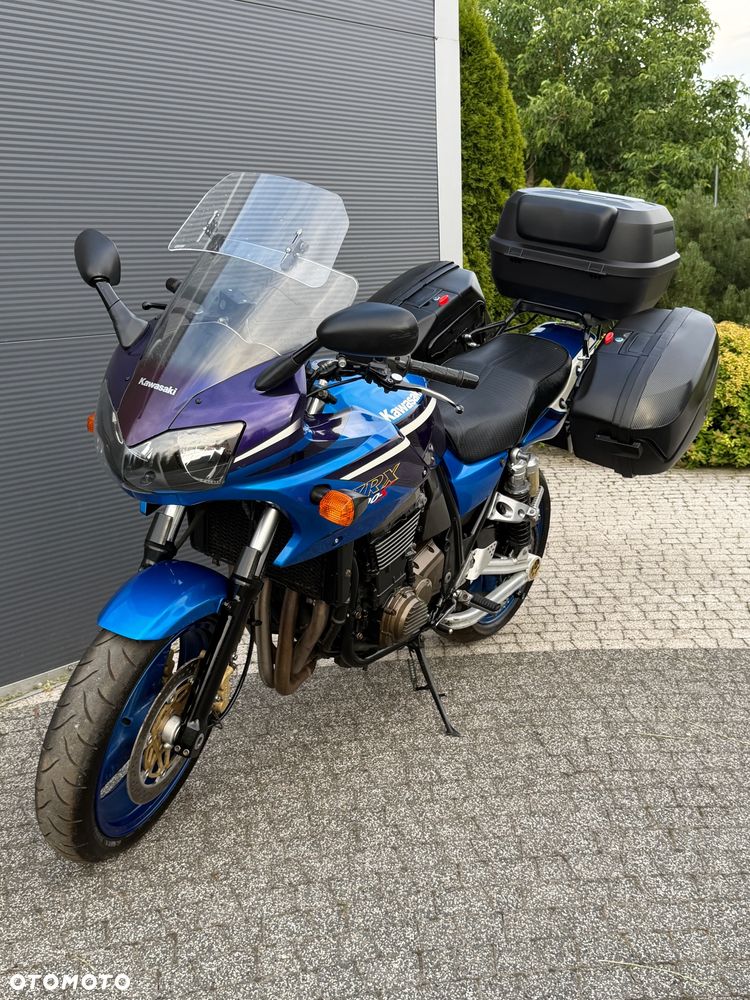 Kawasaki ZRX - 15