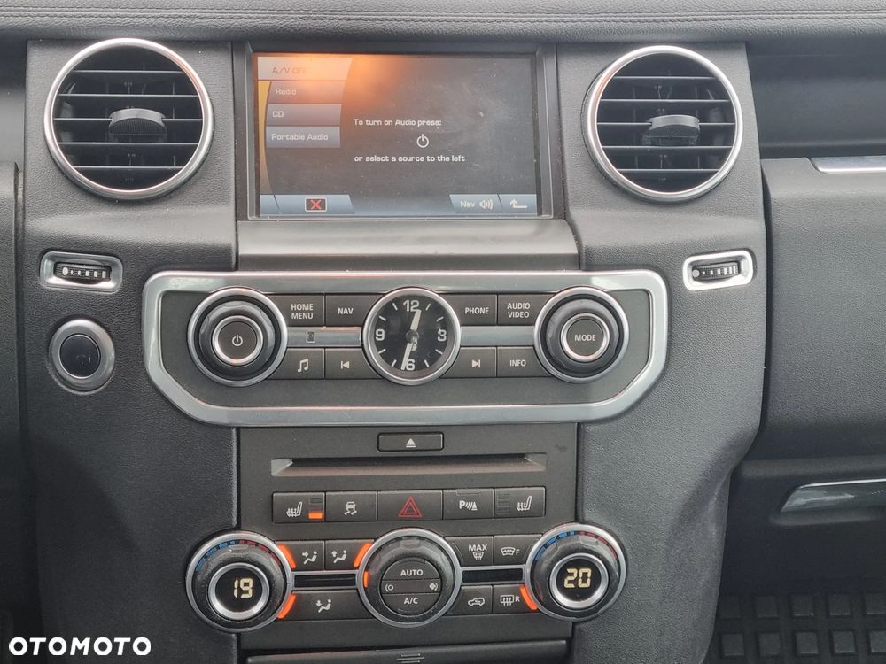 Land Rover Discovery - 16