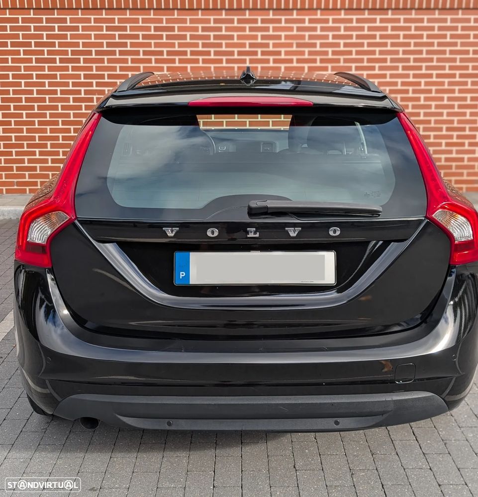 Volvo V60 D2 - 4