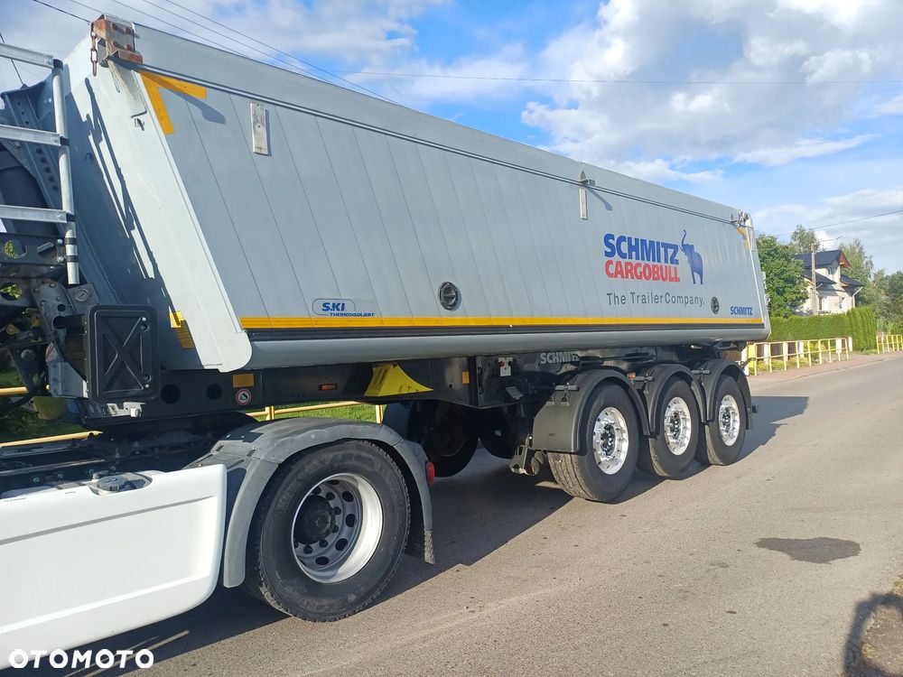 Schmitz Cargobull Przebieg 378000 km, 2X oś podnoszona, Felgi aluminiowe ,Komputer - 3