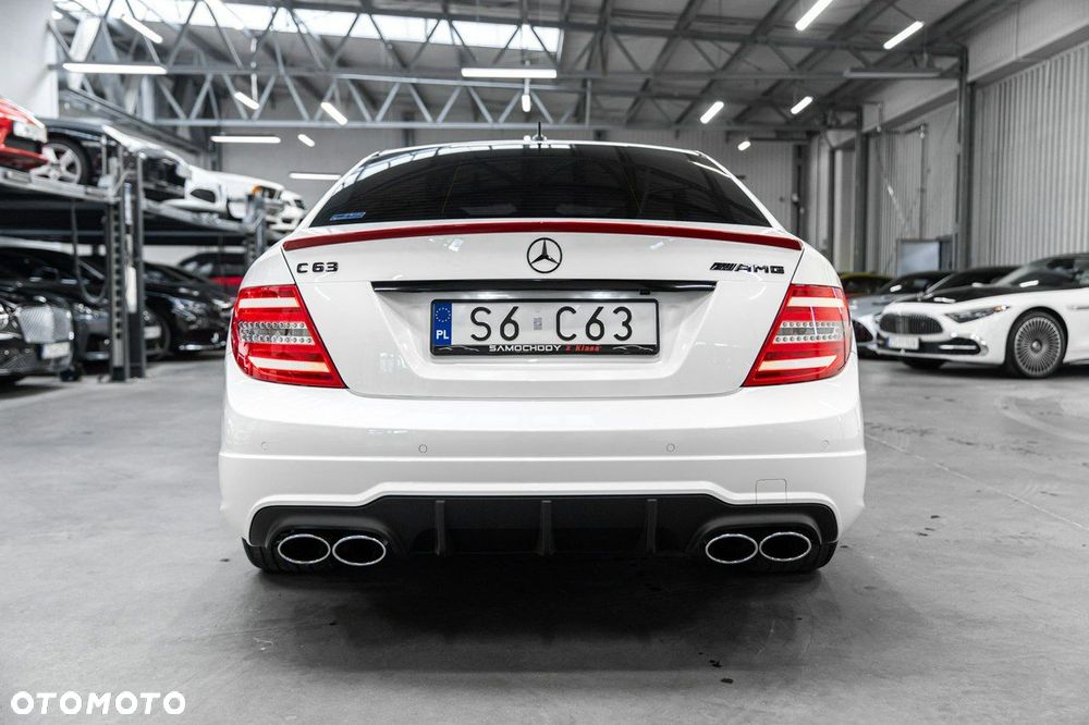 Mercedes-Benz Klasa C 63 AMG 7G-TRONIC Performance Plus SPORT EDITION - 10