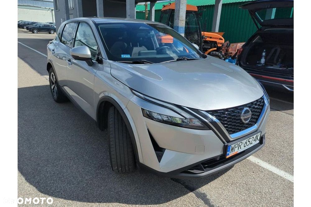 Nissan Qashqai 1.3 DIG-T mHEV N-Connecta Xtronic - 3