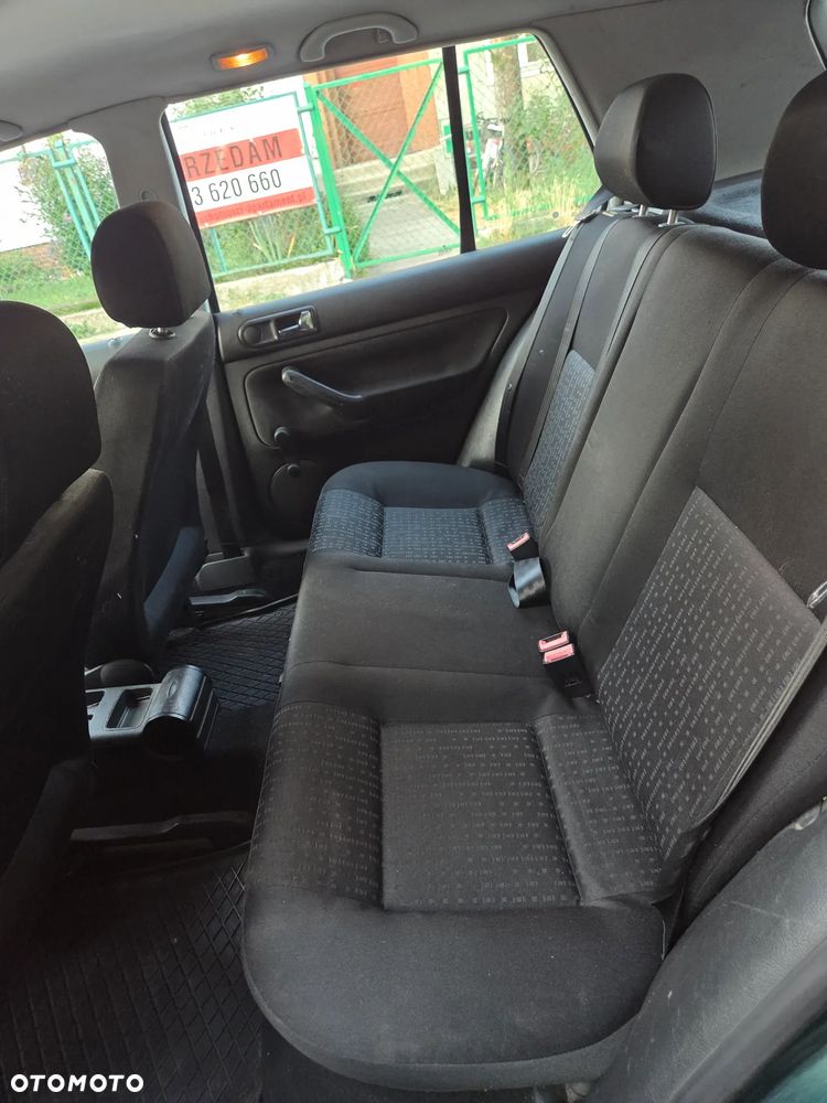 Volkswagen Golf 1.6 Basis - 7