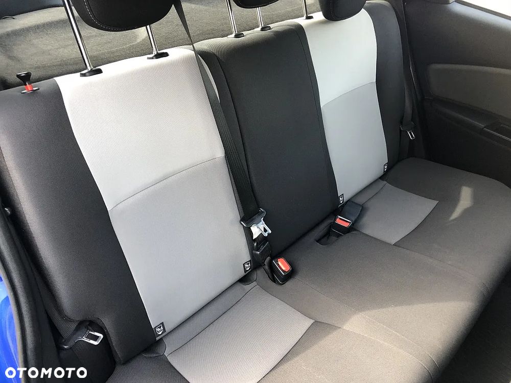 Toyota Yaris 1.5 Premium - 35