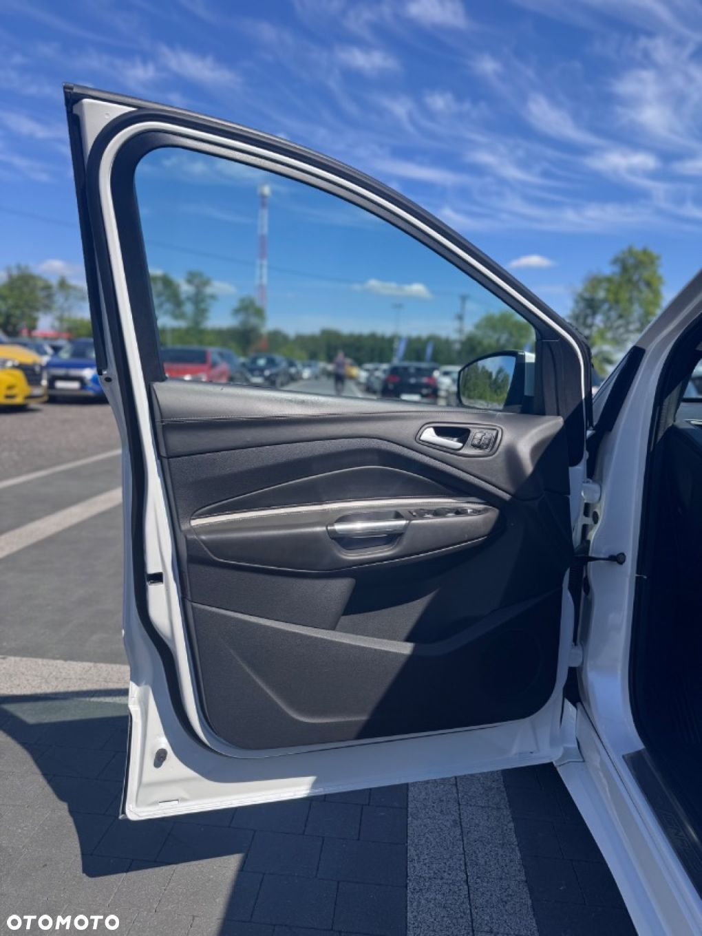 Ford Kuga - 35