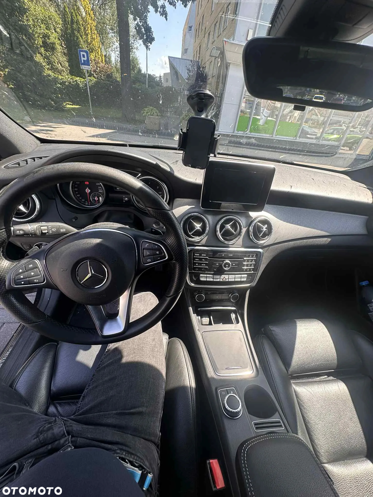 Mercedes-Benz CLA - 7