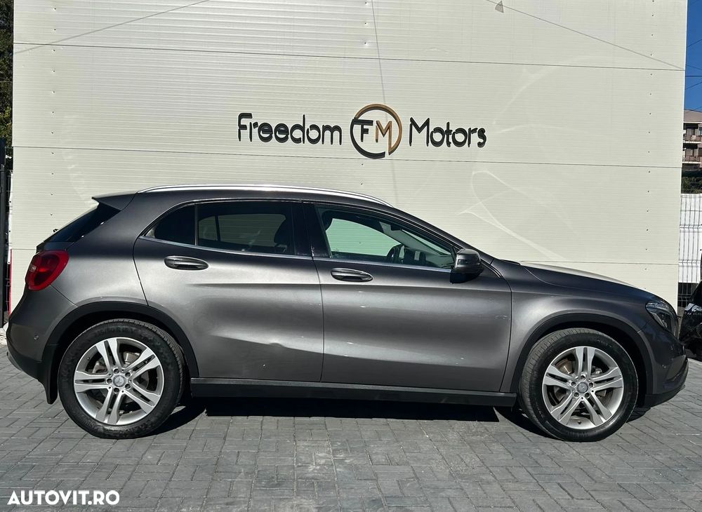 Mercedes-Benz GLA 220 CDI 4Matic 7G-DCT - 6