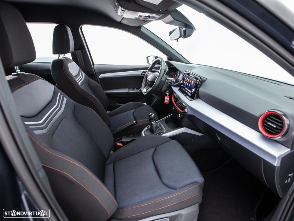 SEAT Arona 1.0 TSI FR - 9