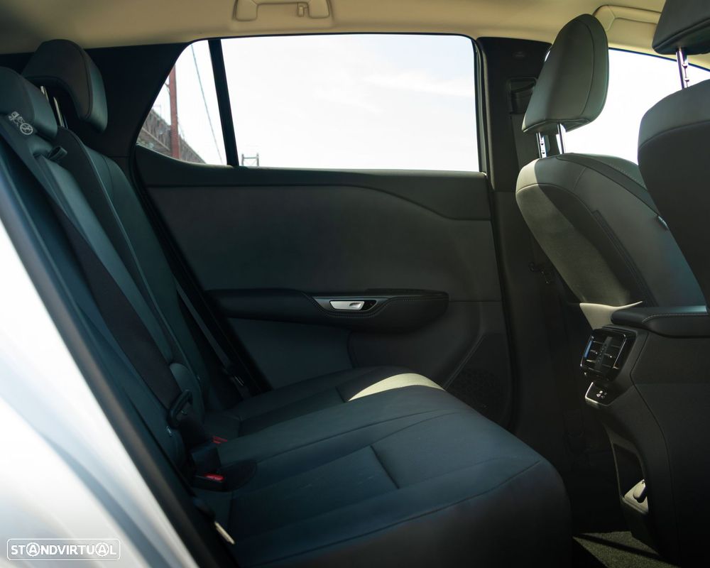 Lexus RZ 450e Premium Monotone c/ mala elétrica - 14