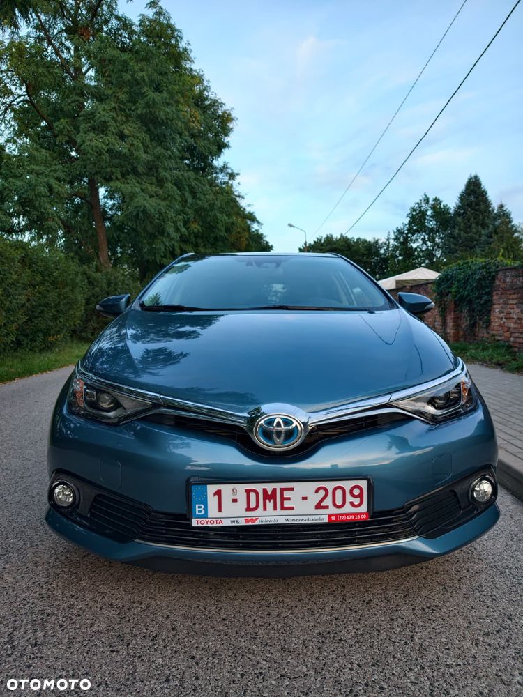 Toyota Auris 1.8 HSD Prestige - 5
