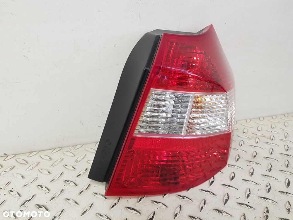 NOWA ORYGINALNA LAMPA PRAWA TYLNA TYŁ BMW 1 e87 6924502 - 5