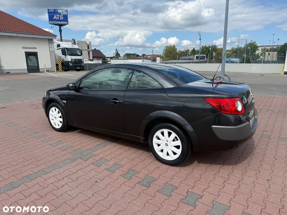 Renault Megane 2.0 16V Dynamique - 14