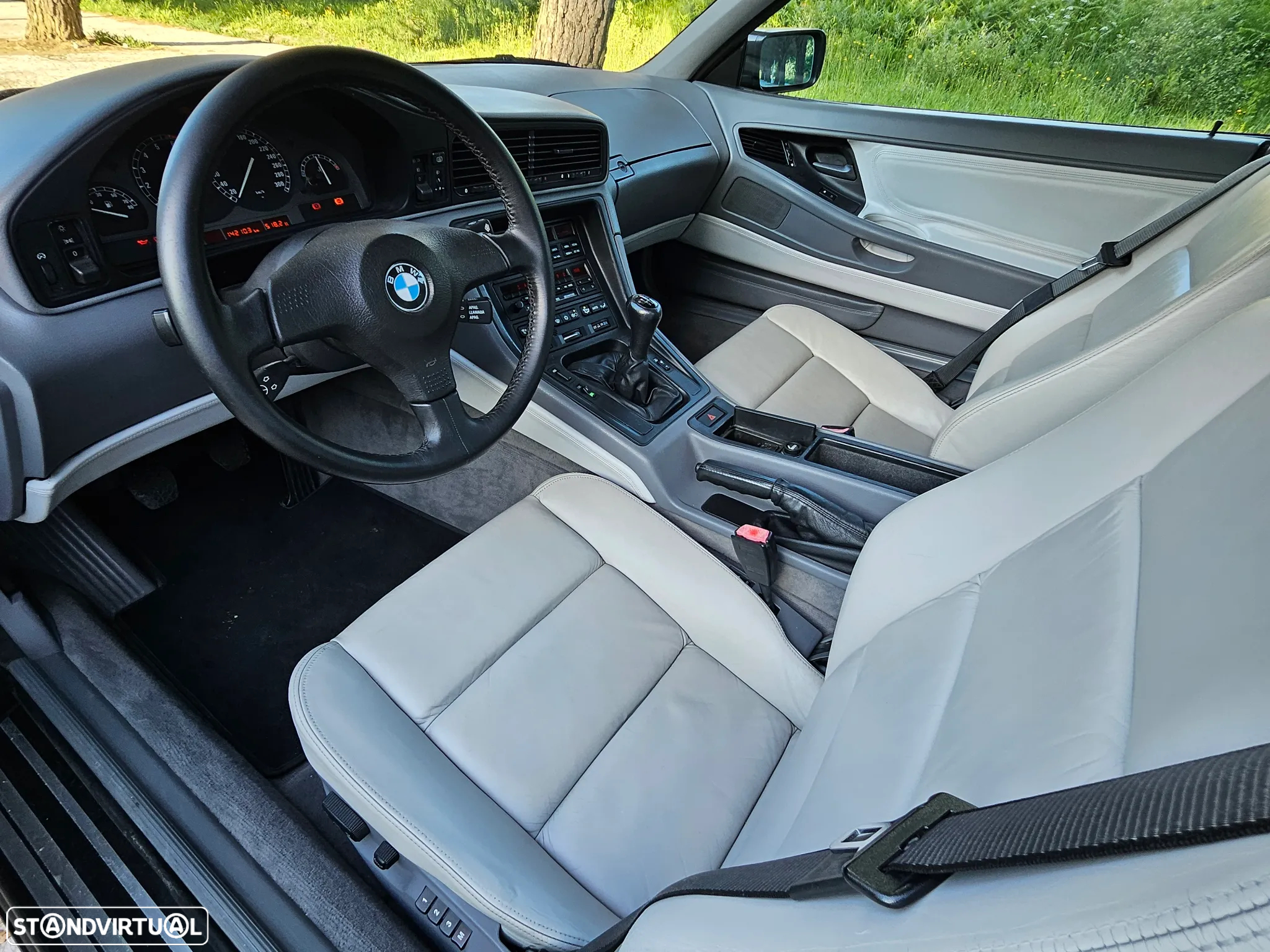 BMW 850 Ci - 9