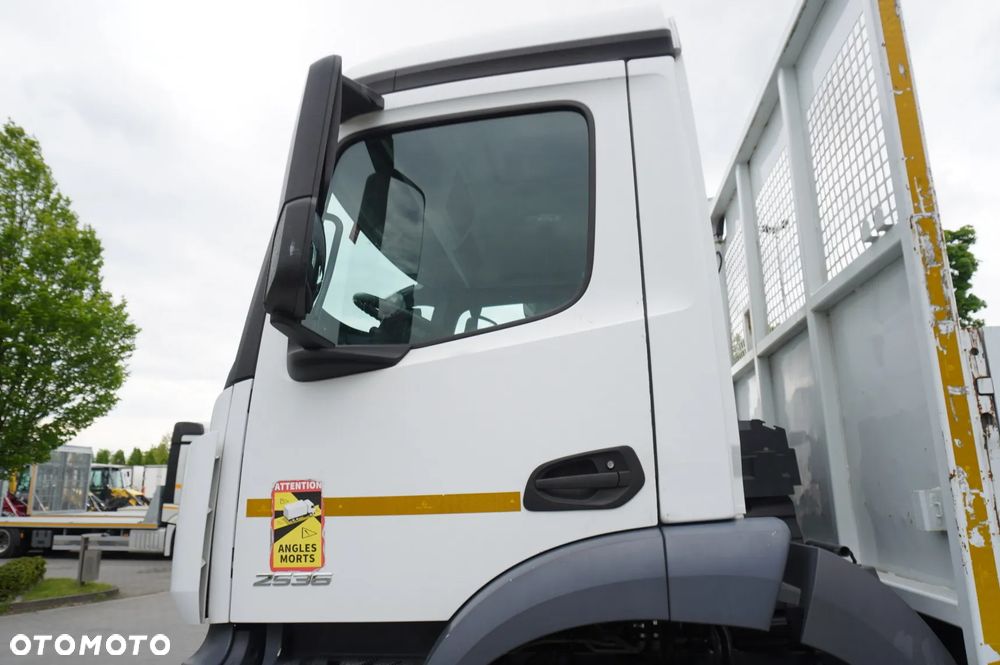 Mercedes-Benz Arocs 2536 6x2 / 200 tys. km / HDS Fassi F195 / Rotator / Pilot / Platforma 17 EPAL - 13