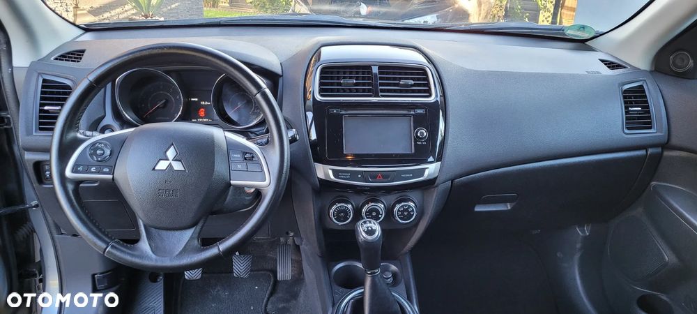 Mitsubishi ASX - 17