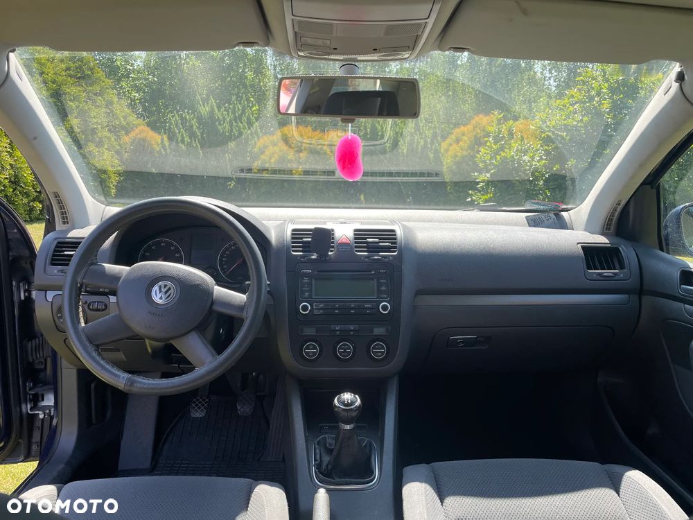 Volkswagen Golf 1.6 Comfortline - 7