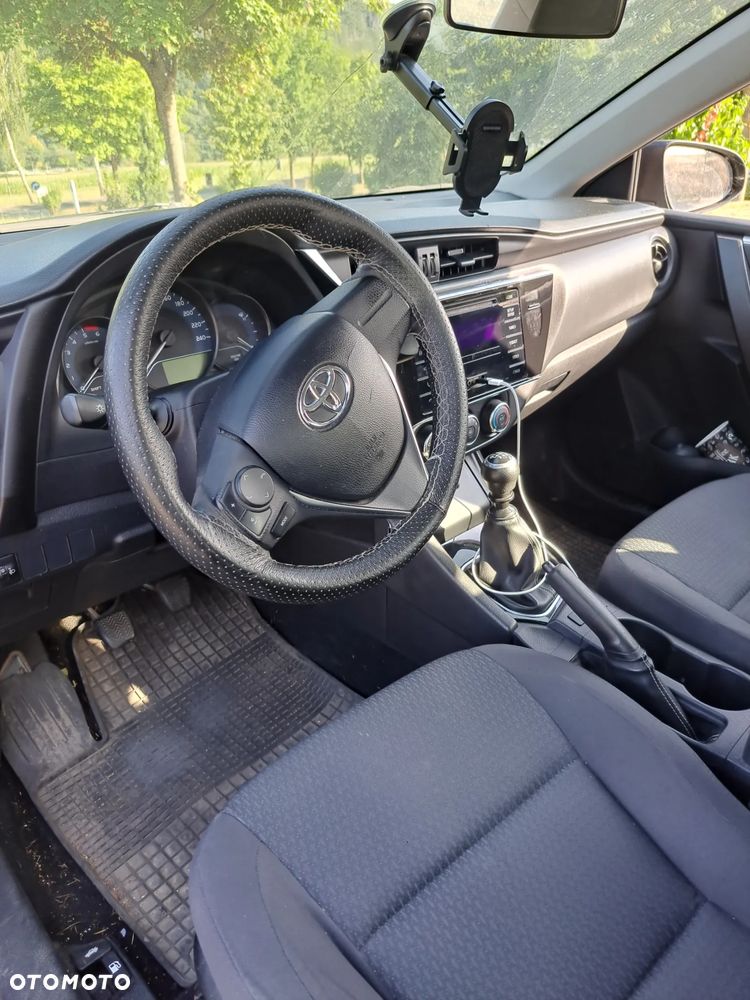 Toyota Corolla 1.4 D-4D Active EU6 - 2