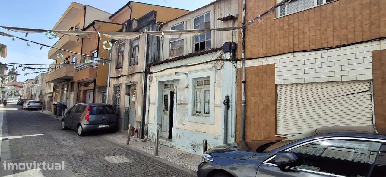 Moradia e Terreno – Primeira Linha de Mar da Póvoa de Varzim - Grande imagem: 2/14