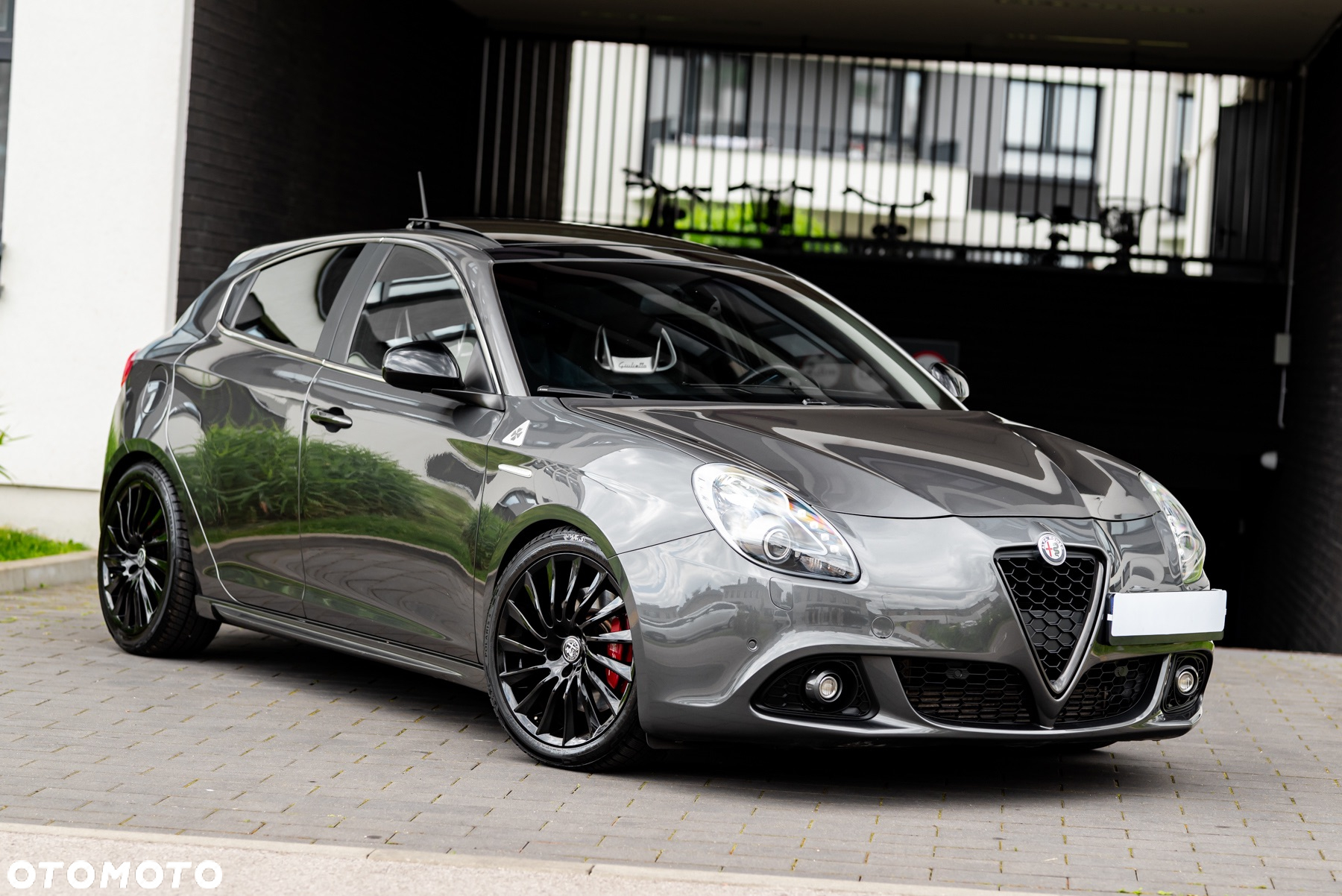 Alfa Romeo Giulietta 1750 TBi QV TCT - 9