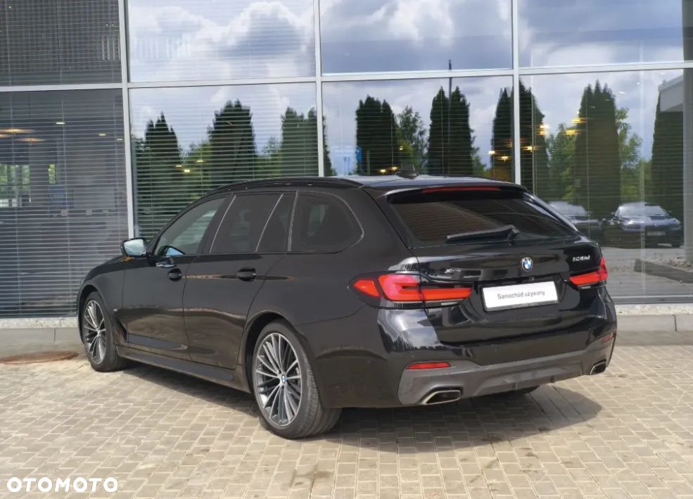 BMW Seria 5 530d xDrive M Sport Edition - 4