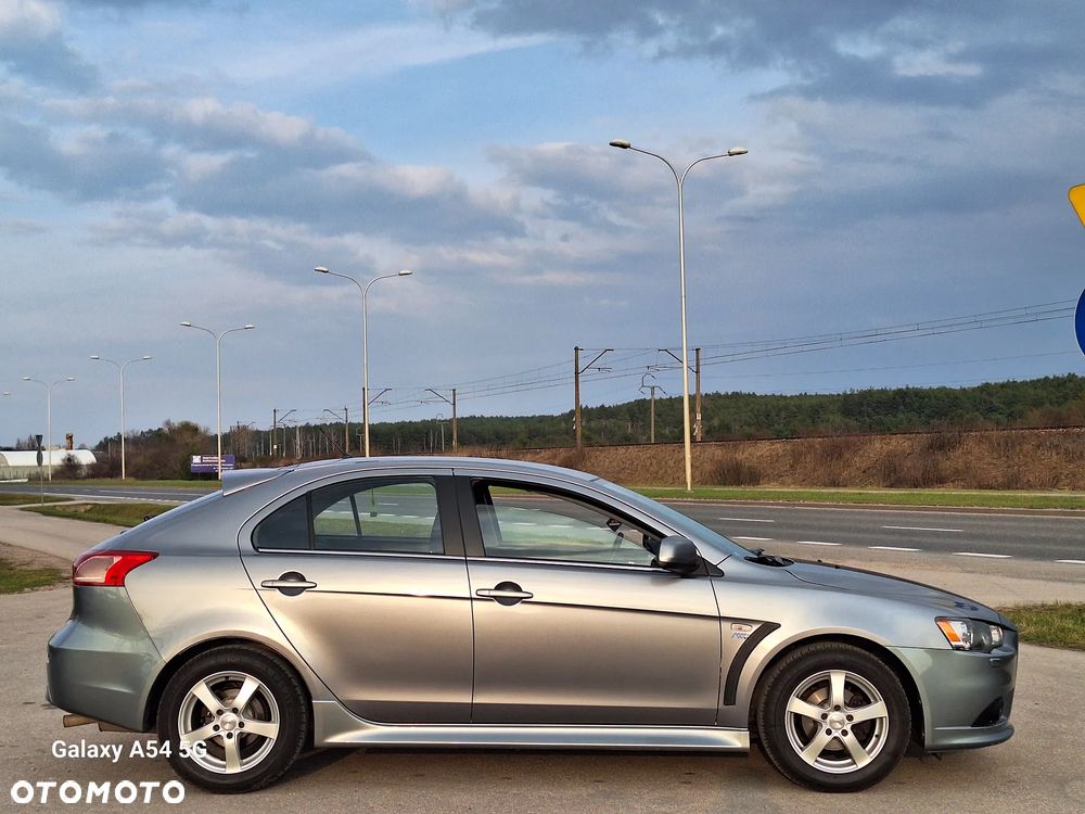 Mitsubishi Lancer 1.6 - 3