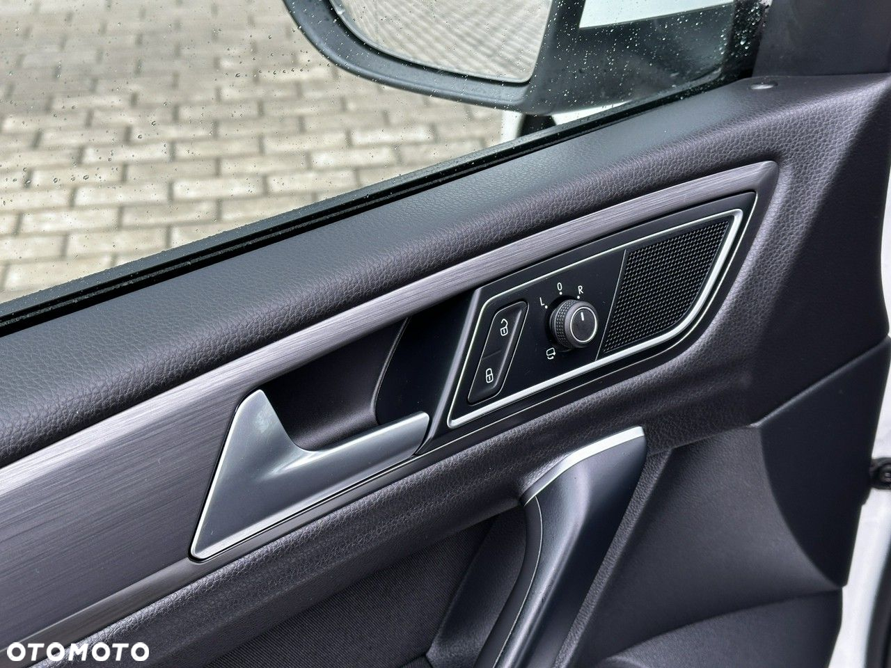 Volkswagen Golf Sportsvan - 24