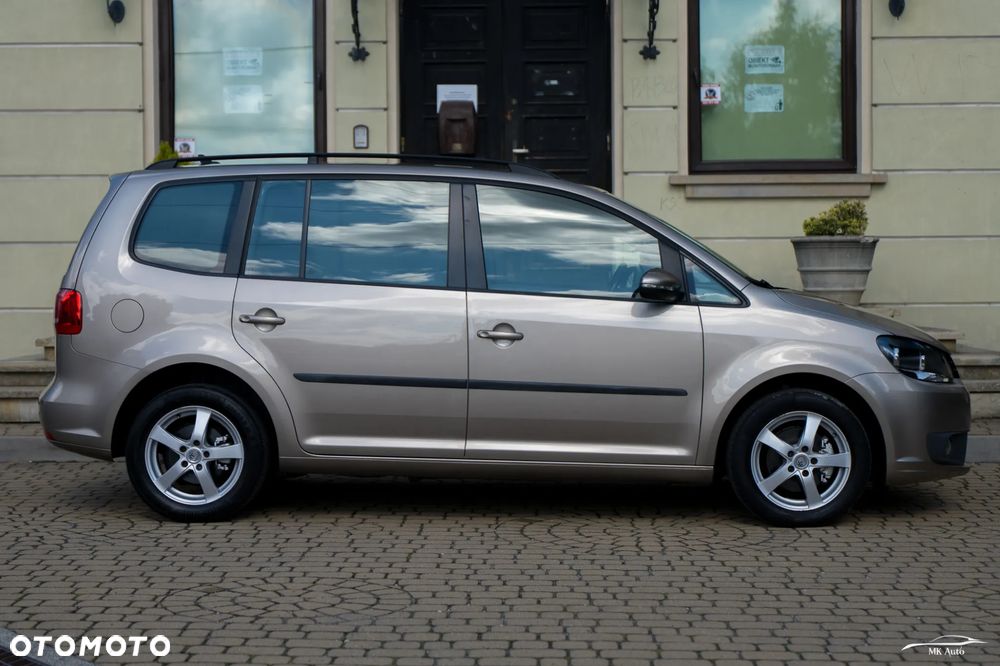 Volkswagen Touran 1.6 TDI DPF BlueMotion Technology Trendline - 6