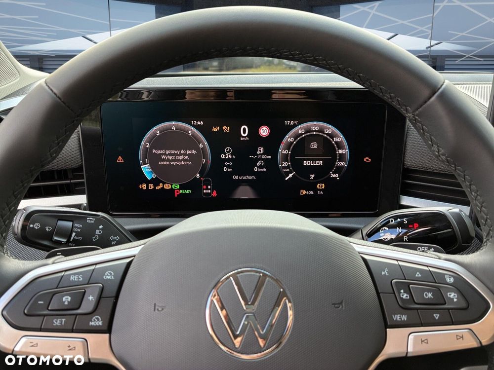 Volkswagen T-Roc - 17