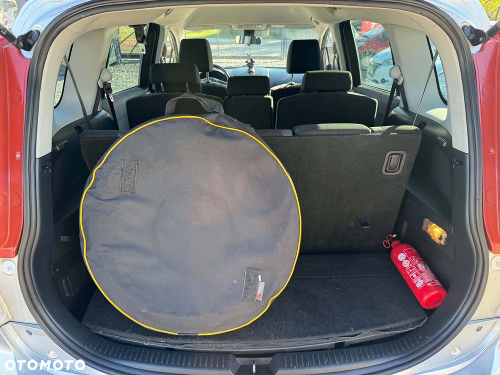 Mazda 5 2.0 Exclusive - 23