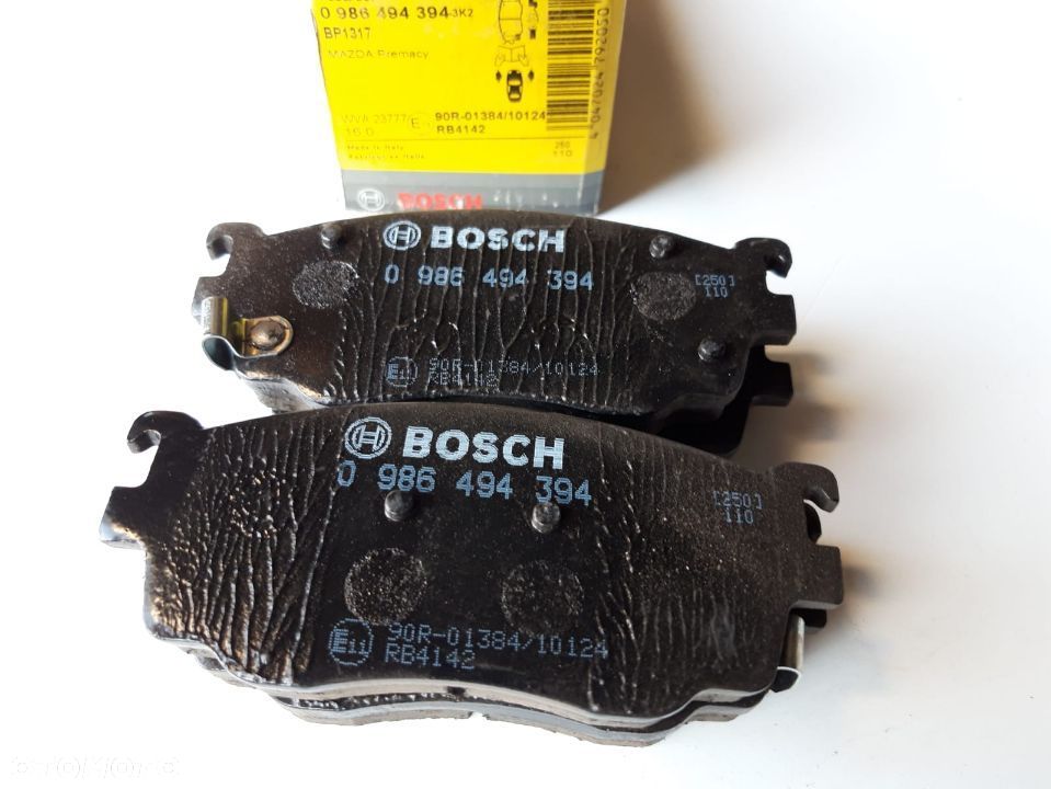 KLOCKI HAMULCOWE oś przednia Mazda 626 Premacy 16 mm z czujnikiem 0 986 494 394,1U1G3328Z - 1