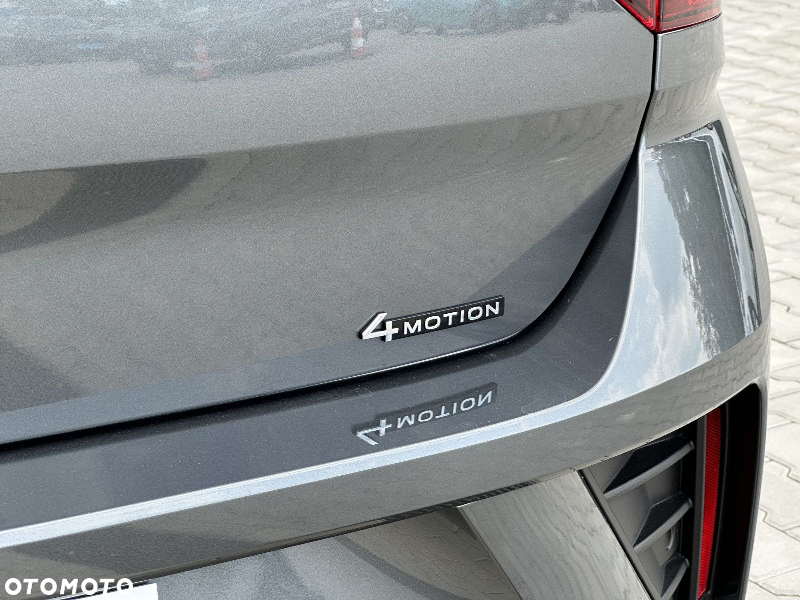 Volkswagen T-Roc 2.0 TSI 4Motion R-Line DSG - 9