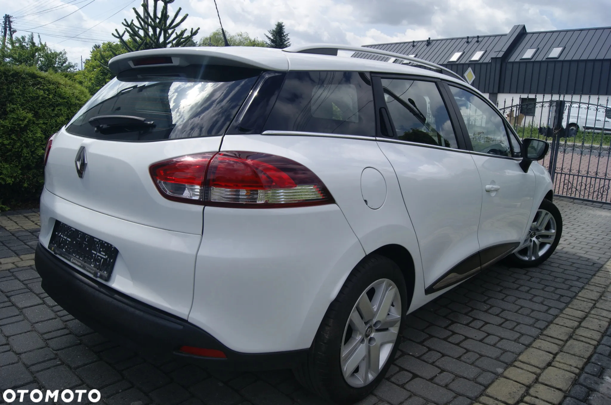 Renault Clio - 29