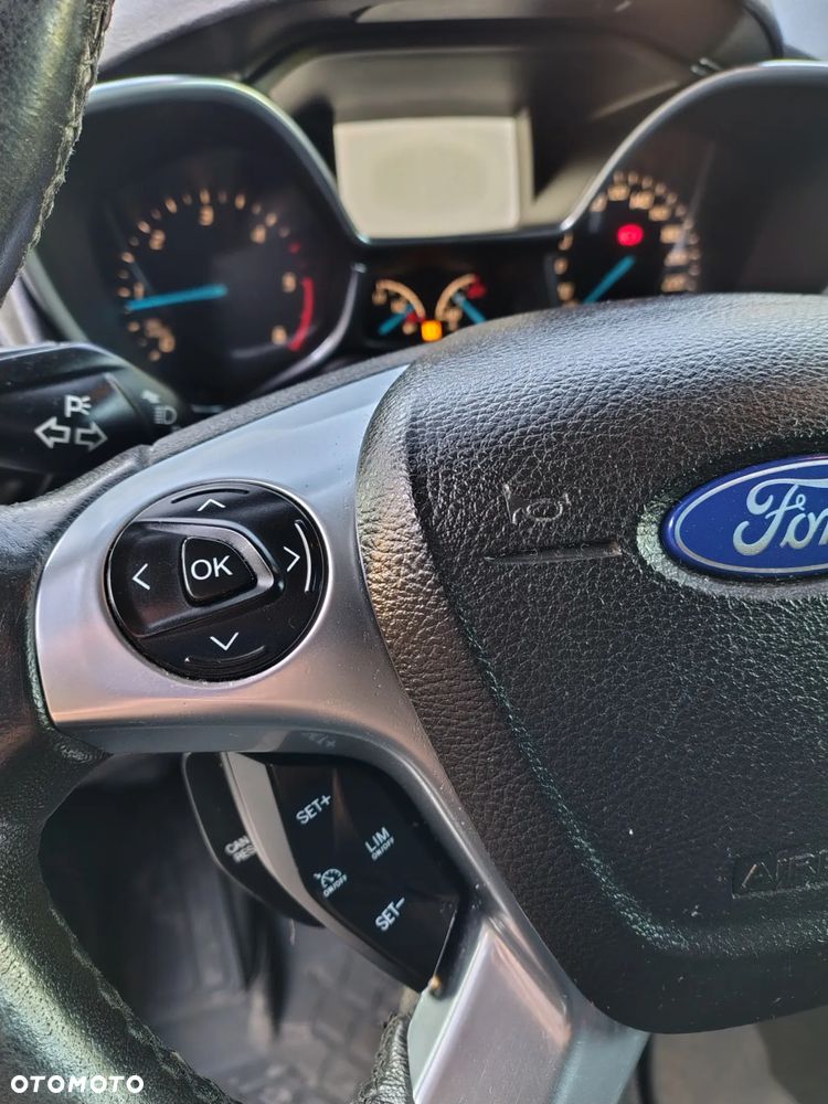 Ford Transit Connect - 15