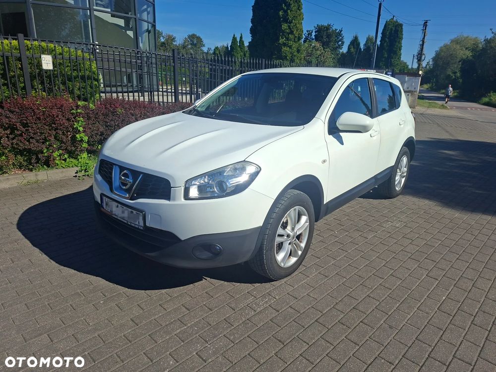 Nissan Qashqai - 2