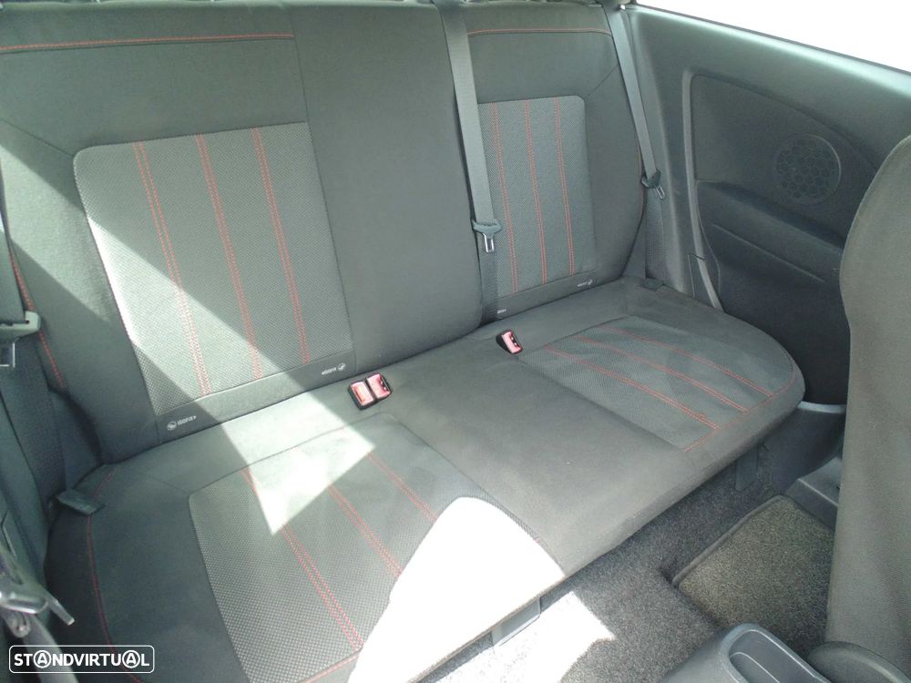 Opel Corsa 1.2 Black Edition 129g - 17