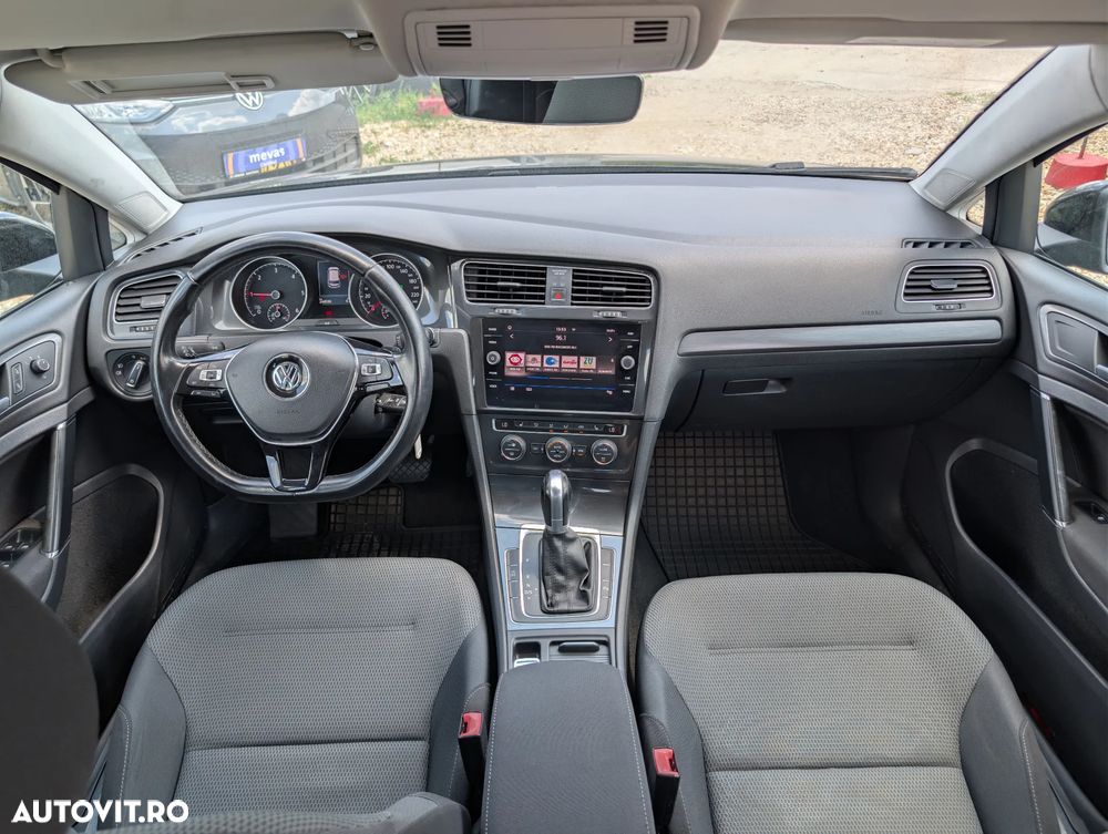 Volkswagen Golf 1.6 TDI DSG Comfortline - 17