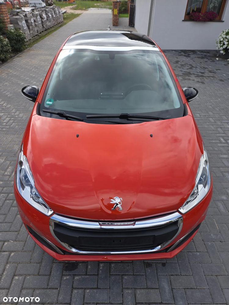 Peugeot 208 - 13