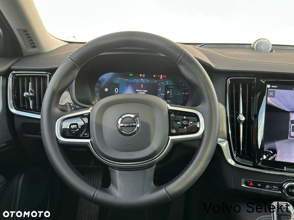 Volvo V90 - 40