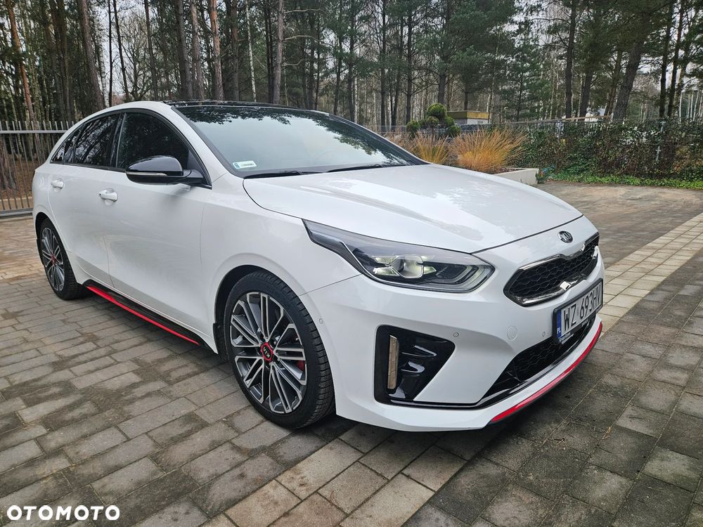 Kia ProCeed 1.6 T-GDI GT DCT - 10
