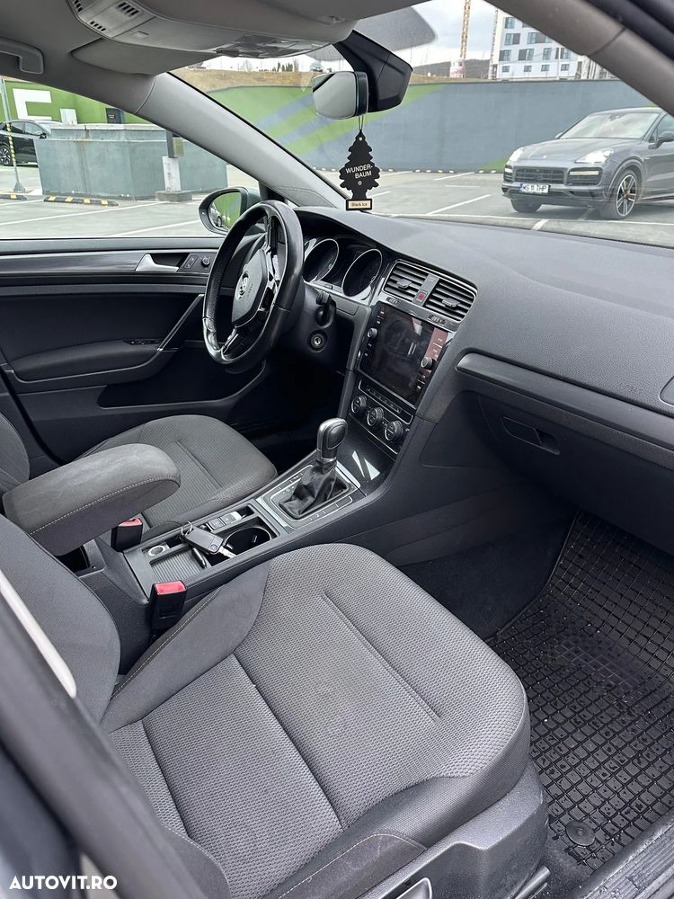 Volkswagen Golf 1.6 TDI DSG Comfortline - 7