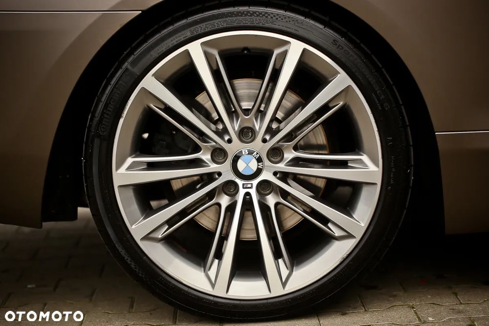 BMW Seria 6 650i xDrive - 38