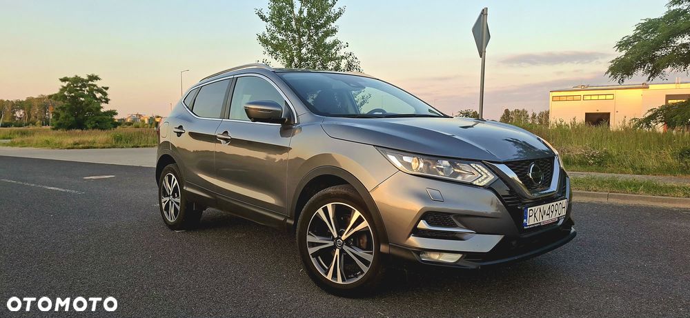 Nissan Qashqai 1.3 DIG-T N-Connecta DCT - 1
