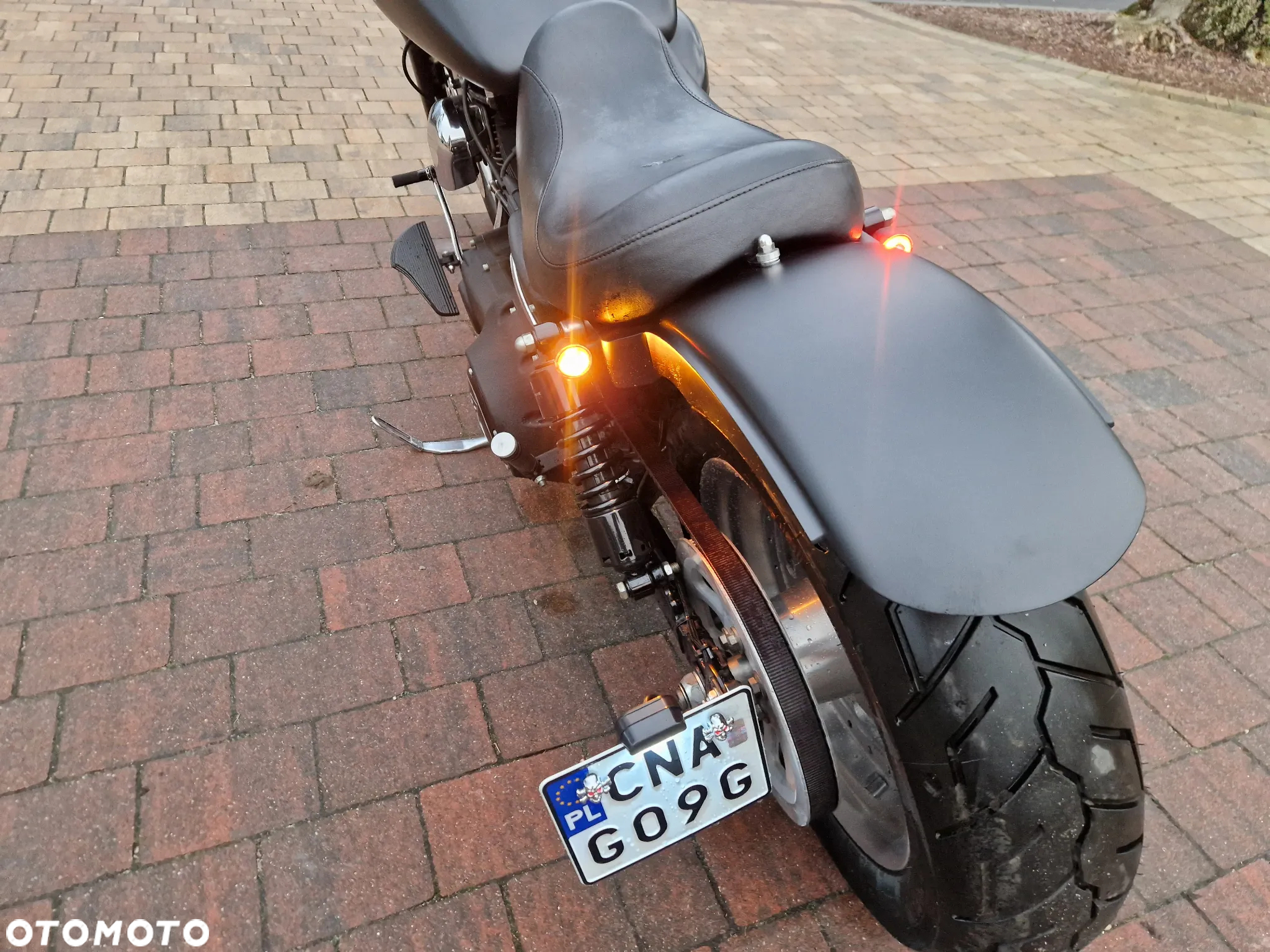 Harley-Davidson Dyna Fat Bob - 23