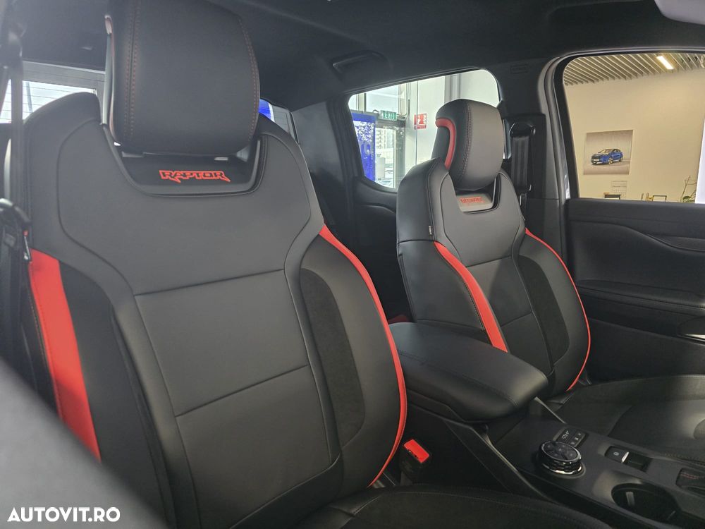 Ford Raptor - 18