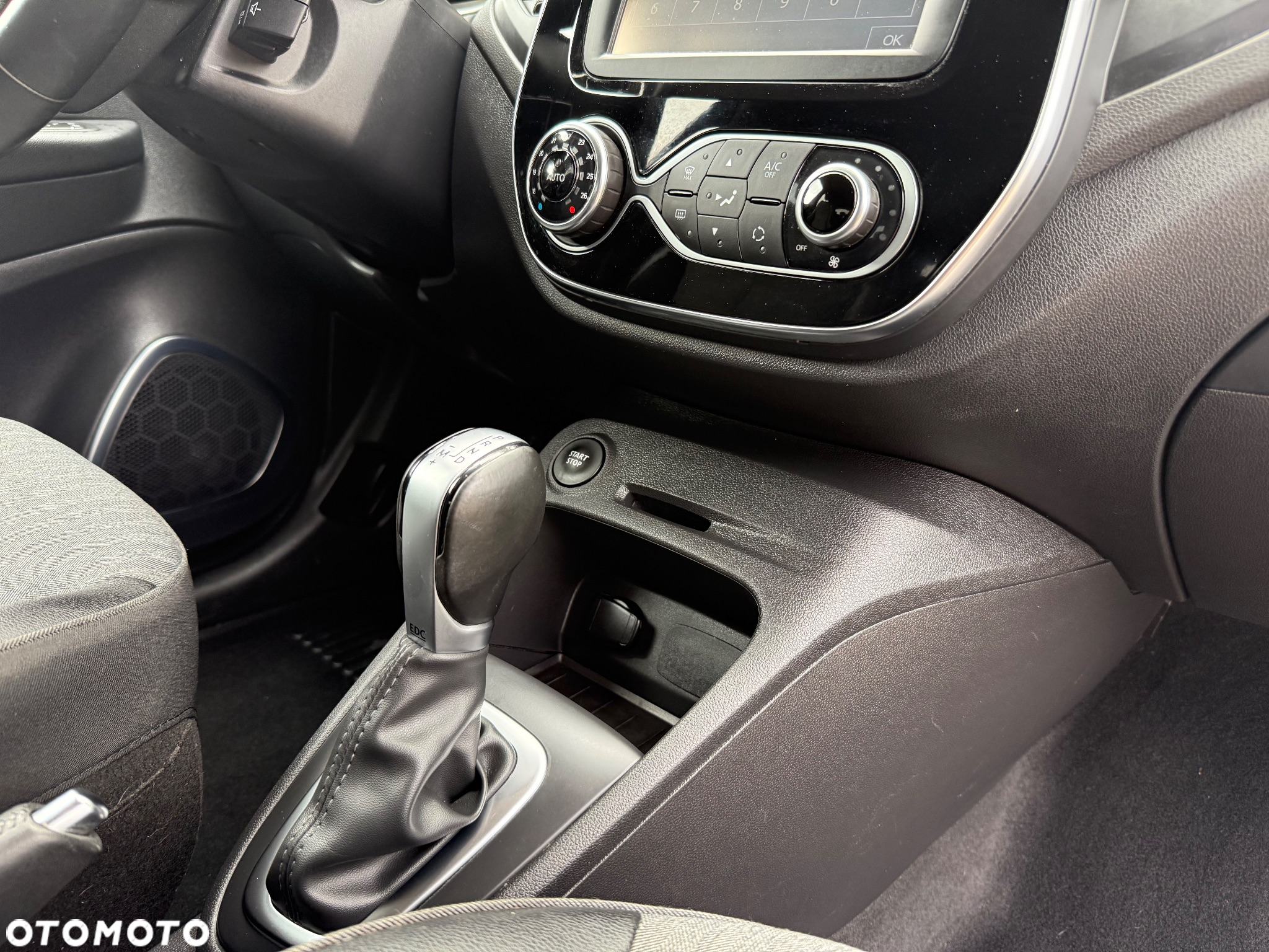 Renault Captur ENERGY TCe 120 EDC Bose Edition - 15