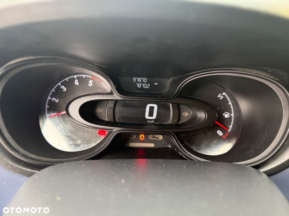 Opel VIVARO - 16
