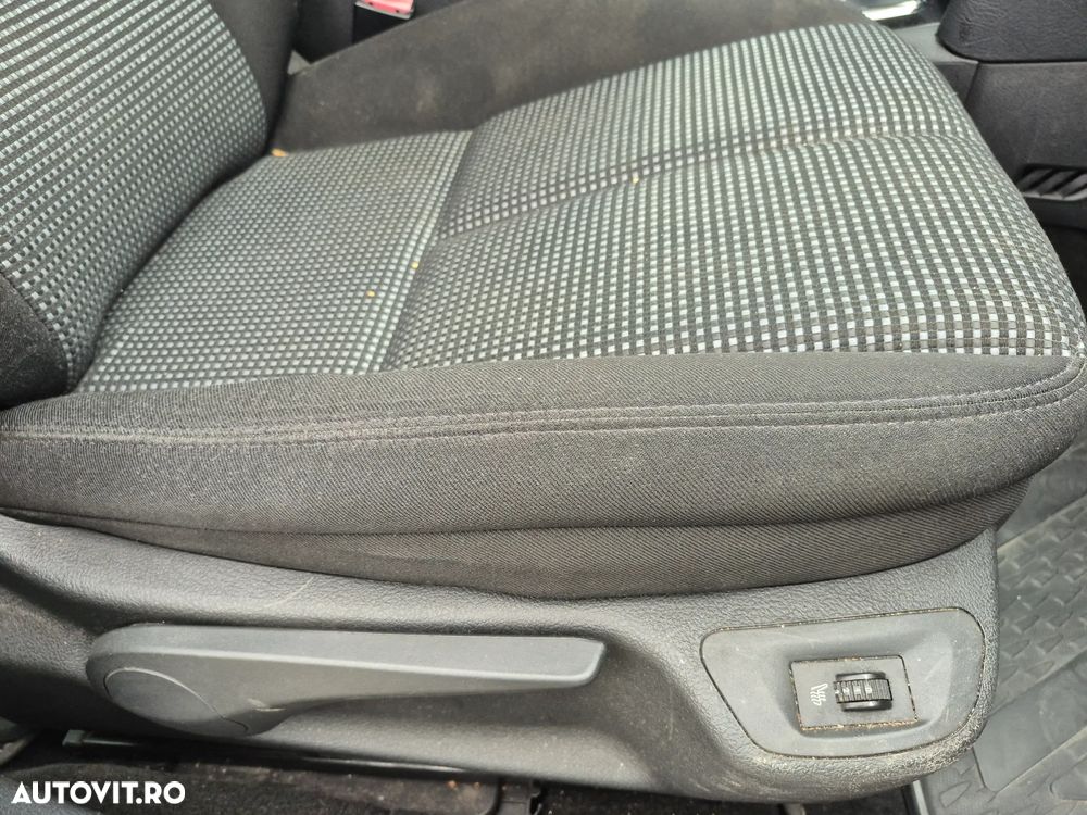 Peugeot 407 HDi 165 Automatik JBL - 21
