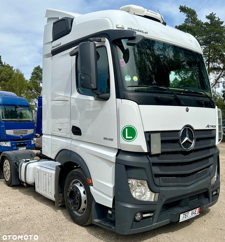 Mercedes-Benz ACTROS 1845 SPACE AUTOMAT RETARDER STANDKLIMA SPOJLERY WEBASTO LODÓWKA 2xALUTANK 700000km EURO 6 LOW DECK MEGA 2016 ŁADNY - 2