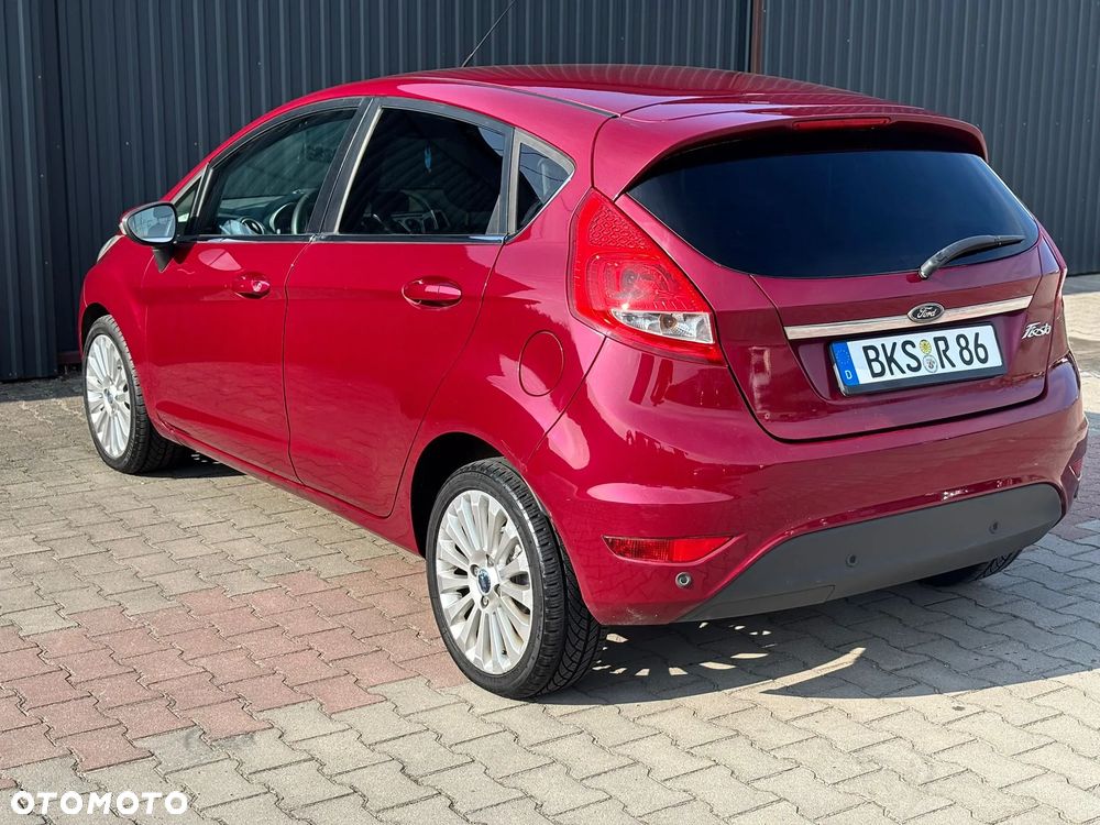 Ford Fiesta 1.4 Champions Edition - 7